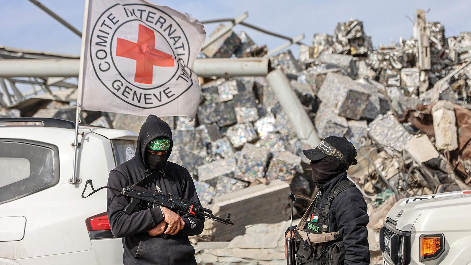 rotes kreuz hamas 104