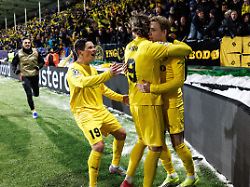 260218 jens petter hauge of bodo glimt celebrate with teammates after 2 1 during the uefa champions league football match between bodo glimt and inter on february 18 2026 in bodo