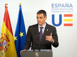 belgium brussels jdecember 19 2025 pedro sanchez perez castejon prime minister of spain
