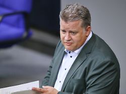 berlin deutschland deutscher bundestag 35