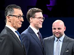 die spitzenkandidaten zur landtagswahl cem oezdemir gruene l r manuel hagel cdu und markus frohnmaier afd treffen beim triell aufeinander am 8 maerz wird in baden wuerttemberg ein neuer landtag gewaehlt