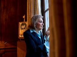 file photo dated one march 11 2022 in paris france shows iran s last queen farah diba pahlavi in her apartment photo by javad m parsa parspix abacapress