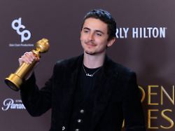 january 11 2026 beverly hills california usa timothee chalamet in the press room during the 83rd annual golden globe awards on sunday january 11 2026 at the beverly hilton in beverly hills california