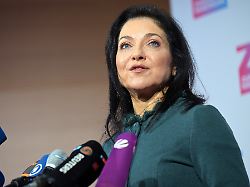 katherina reiche cdu bundesministerin fuer wirtschaft und energie spricht bei der eroeffnung der internationalen handwerksmesse