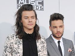 liam payne louis tomlinson niall horan and harry styles of one direction at the 2015 american music awards held at the microsoft theater in los angeles usa on november 22 2015