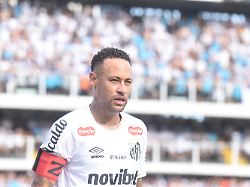 march 15 2026 santos sao paulo brazil neymar of santos during the campeonato brasileiro game between santos vs corinthians at vila belmiro fortaleza brazil