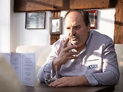 melle deutschland 01 maerz 2025 im bild starkoch johann lafer im heimathof melle