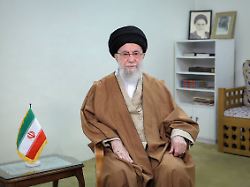 news bilder des tages march 20 2025 tehran iran iran s supreme leader ayatollah ali khamenei addresses the nation in a televised speech marking the iranian new year nowruz in tehran