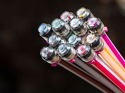 nicht draengen lassen aktuell nutzen vertriebler den glasfaser ausbau als tueroeffner fuer teure uebergangsvertraege