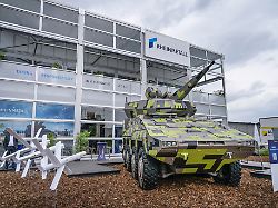 ruestungskonzern rheinmetall boxer skyranger 30 ila 2024 internationale luft und raumfahrtausstellung berlin schoenefeld brandenburg deutschland
