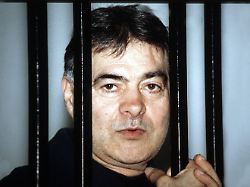 special fee catania special fee benedetto santapaola aka nitto mafia boss of the santapaola clan behind bars during his trial
