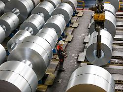 stahlcoils thyssenkrupp steel duisburg ruhrgebiet nordrhein westfalen deutschland 1