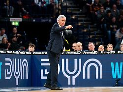 svetislav pesic ger veolia towers hamburg vs fc fc bayern munich basketball basketball bundesliga bundesliga spieltag 22 saison 2025 2026 29 03