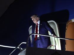 u s president donald trump disembarks air force one upon arrival in miami florida u s march 6 2026