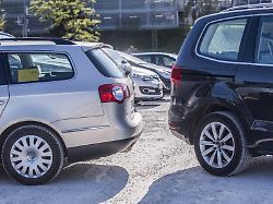 vorsicht beim rueckwartsfahren selbst der schnelle tritt auf die bremse genuegt nicht um bei einem unfall jede schuld von sich zu weisen