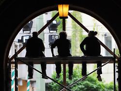 wer nichts zu tun hat muss mindestens arbeitsbereit bleiben