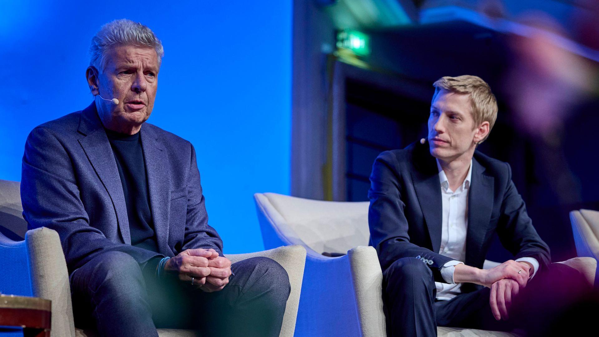 br muenchens spd ob dieter reiter l und herausforderer dominik krause gruene 100