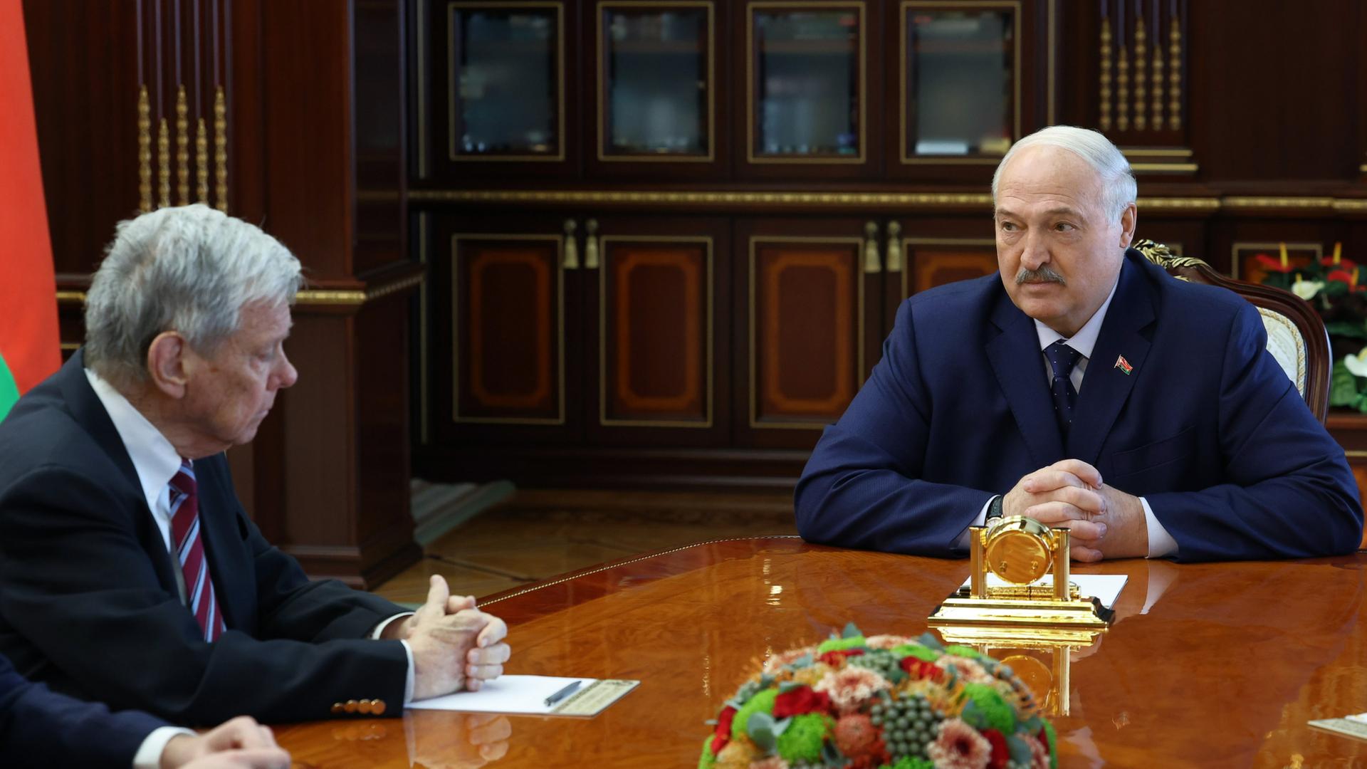 coale lukaschenko 102