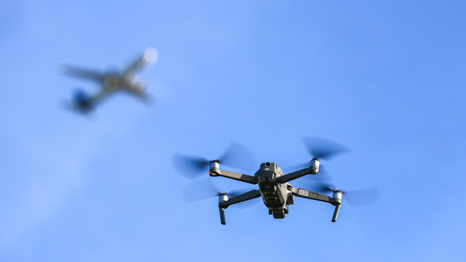 drohne flugzeug luftraum 100