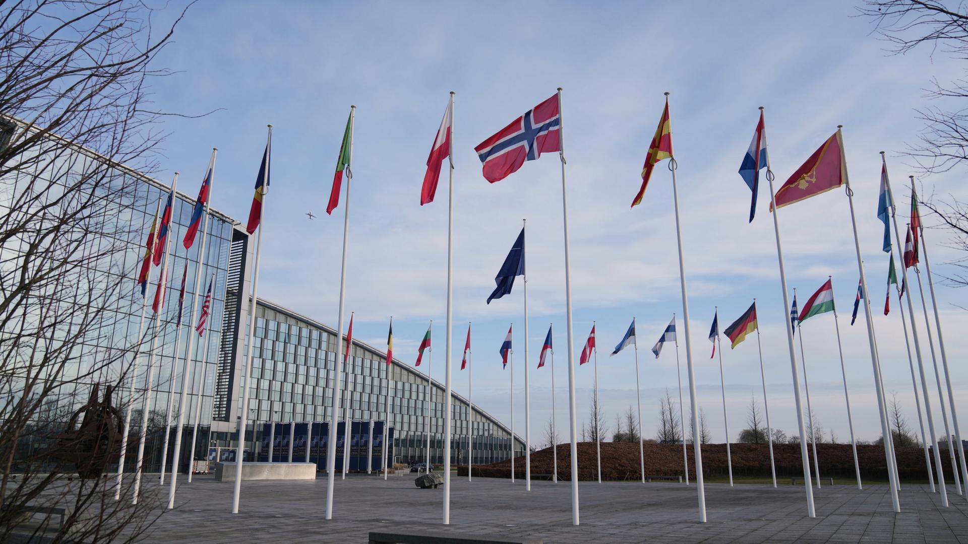 nato hauptquartier 114