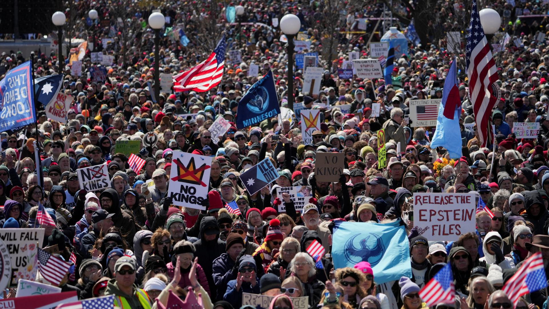 nokings minnesota demonstranten 100