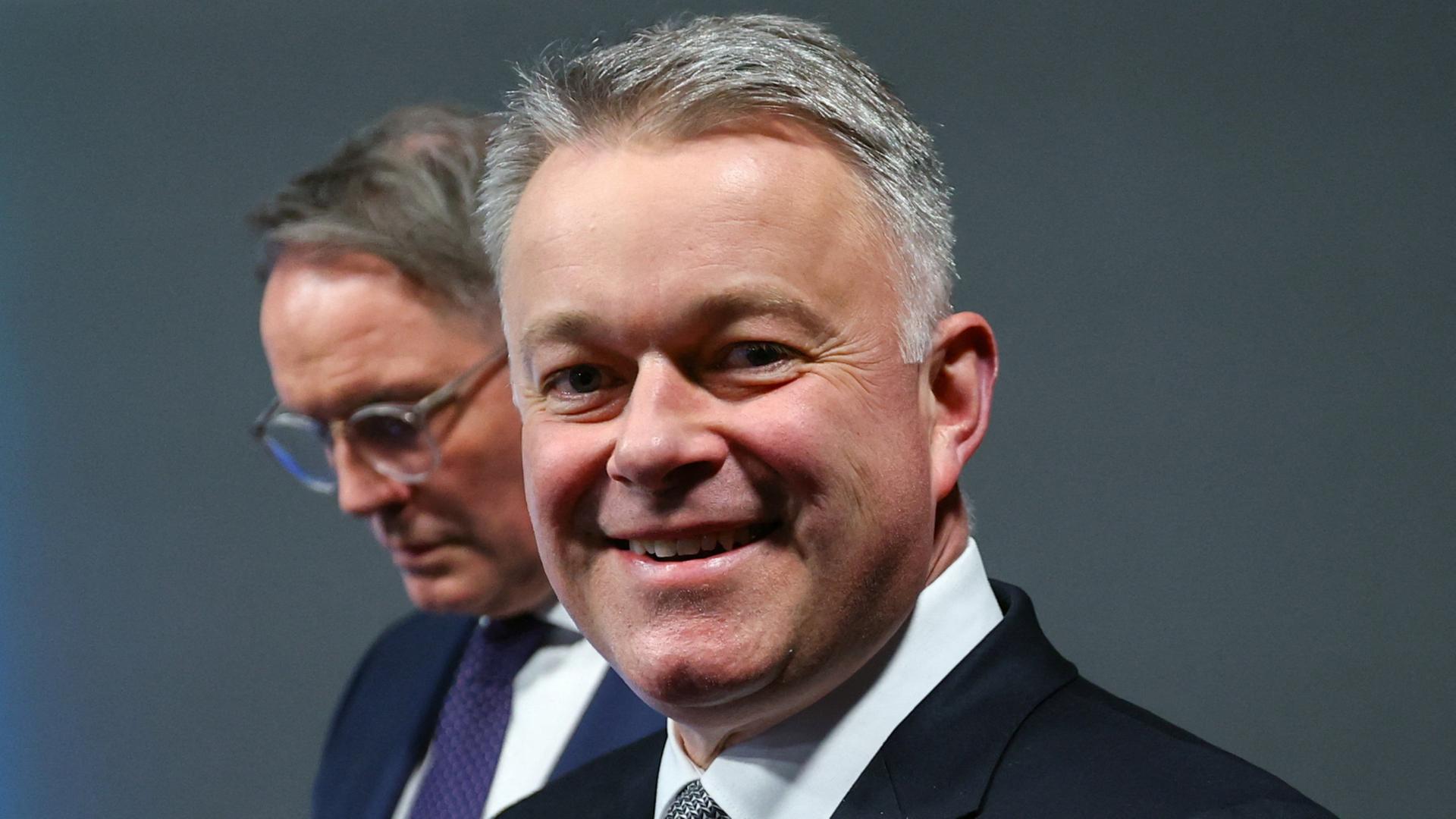 schnieder schweitzer 100