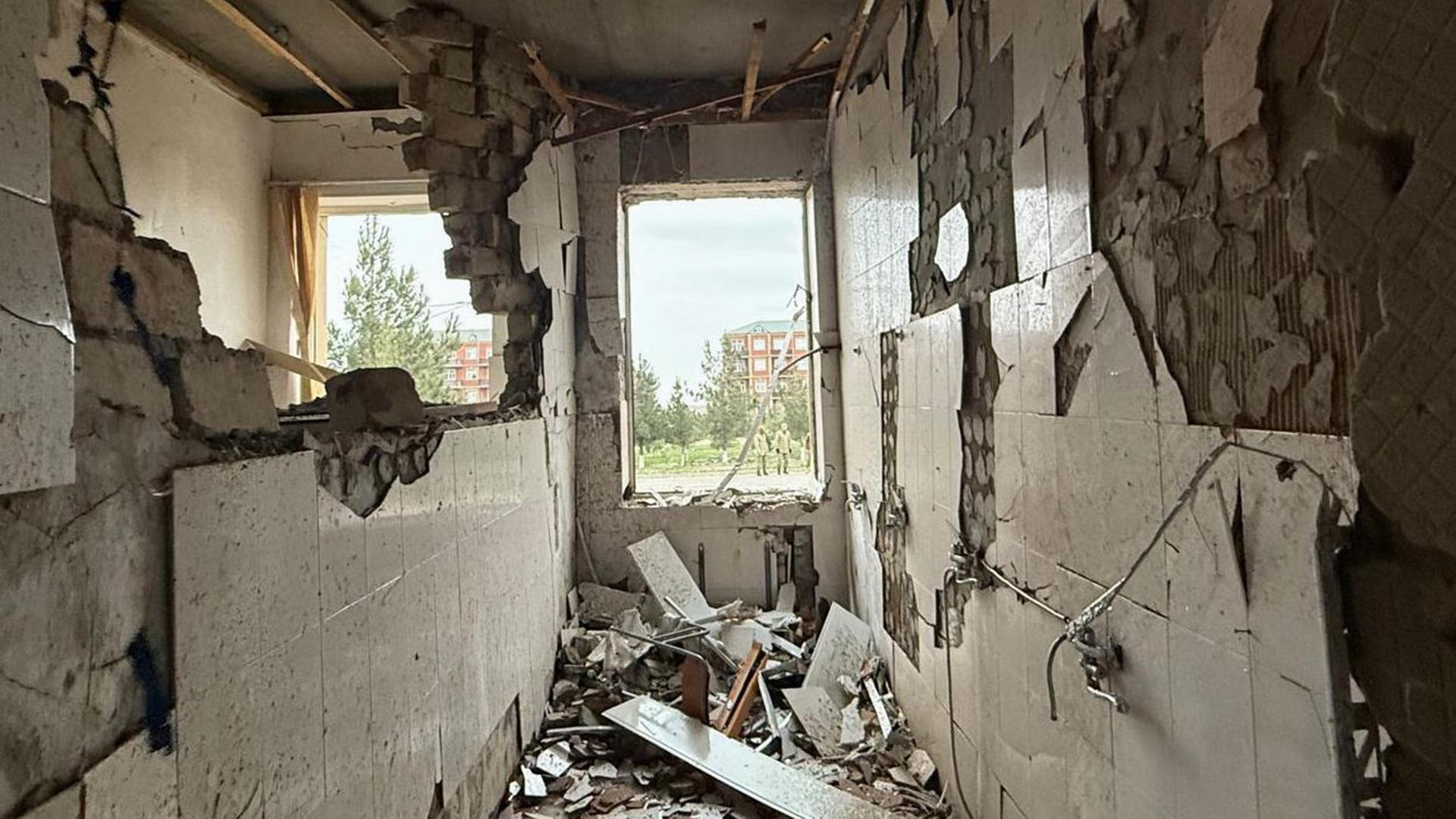 schule aserbaidschan 100