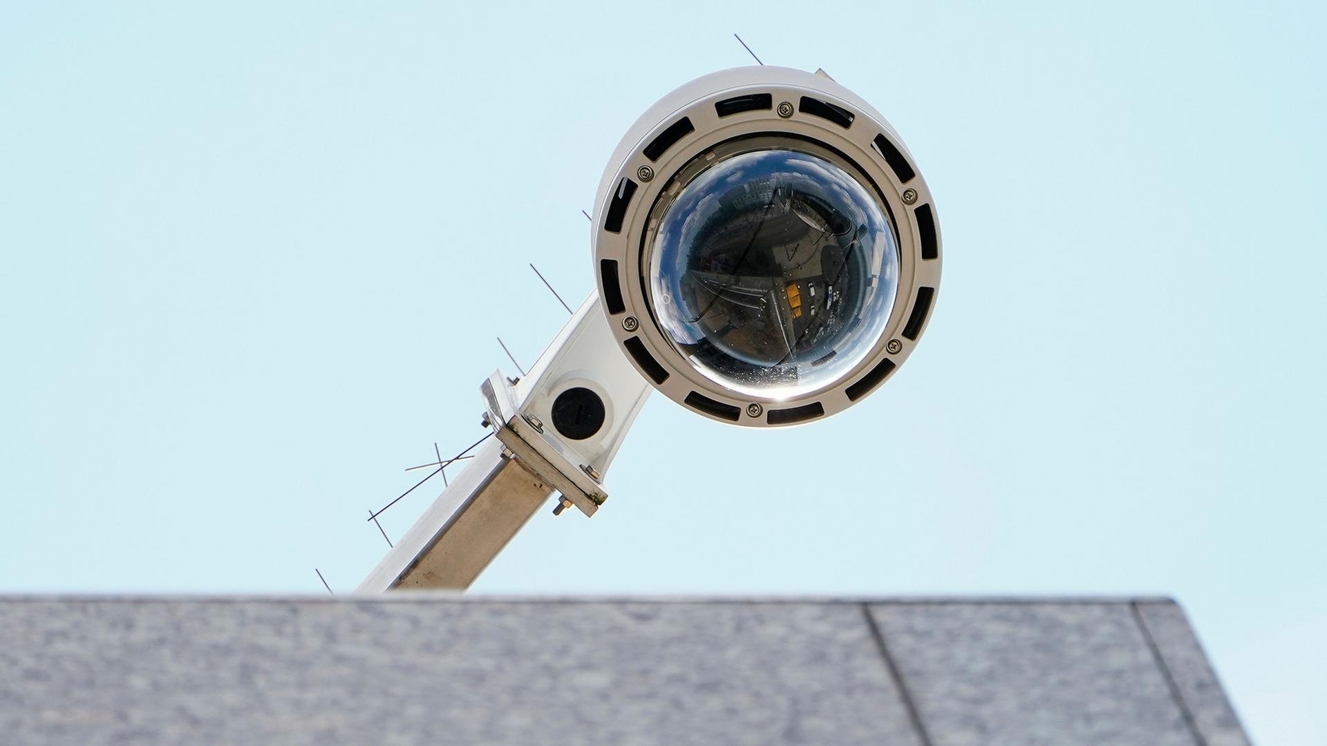 ueberwachungskamera 112