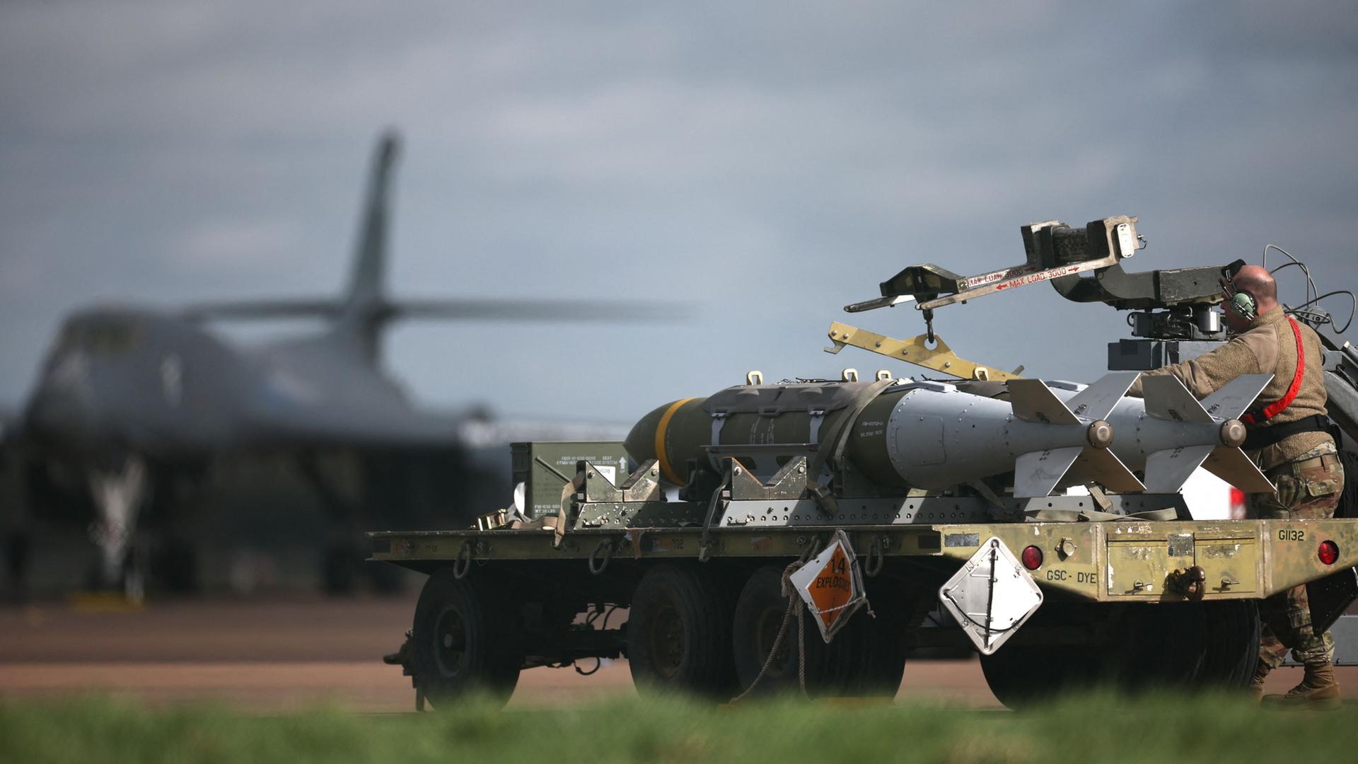 uk luftwaffenstuetzpunkt 100