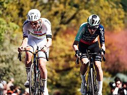 2026 liege bastogne liege picture by zac williams swpix com 26 04 2026 cycling 2026 liege bastogne liege tadej pogacar and paul seixas copyright x xswpix comxt axphotographyxhubxltdxzacxwilliams swpix