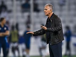251009 doha oct 9 2025 xinhua carlos queiroz head coach of oman reacts during the fifa world cup 2026 afc asian qualifiers group a playoffs match between qatar and oman in doha qatar oct 8 2025