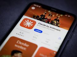 apple app store auf einem iphone top apps kostenlos claude by anthropic 23 03