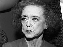 bette davis circa 1980 s publicationxnotxinxusa copyright xralphxdominguez mediapunchx