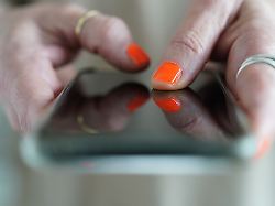 bewerberinnen und bewerber sollten sich darueber im klaren sein dass job angebote ueber messenger dienste nicht serioes sind