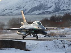 bodc3b8 20240103 the final preparations are being made at bodo airport before two norwegian f 16 aircraft are sent to denmark to be used in the training of ukrainian pilots