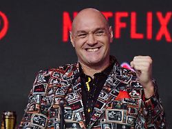 boxer tyson fury reacts during a press conference thursday april 9 2026 in london for his upcoming fight against arslanbek makhmudov