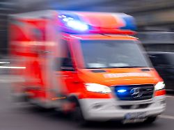 der unfall passierte in einer rechtskurve