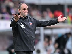 frank schmidt und der 1 fc heidenheim treffen am samstag auf union berlin