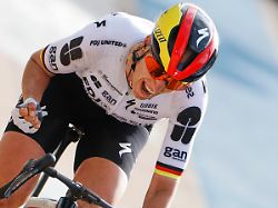 franziska koch of germany crosses the finish line to win the women s paris roubaix femmes cycling race in roubaix france sunday april 12 2026