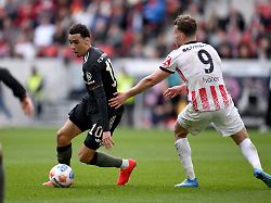 fussball 1 bundesliga saison 2025 2026 28 spieltag sc freiburg fc bayern muenchen 04 04 1