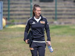 fussball u 19 saison 2025 26 a junioren bundesliga dfb nachwuchsliga 4 spieltag vorrunde gruppe c 1 fc union berlin chemnitzer fc trainerin marie louise eta u19 1 fc union berlin 24 08