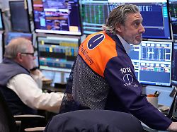 john romolo arbeitet auf dem parkett der new yorker boerse