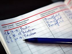 laestig zuweilen aber manchmal eine pflicht das fuehren eines fahrtenbuchs