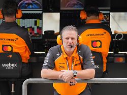 mclaren chief zak brown listens to radio during a first practice for the he abu dhabi formula one grand prix in abu dhabi united arab emirates friday dec 5 2025