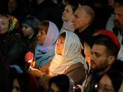 parishioners attend an orthodox easter service at a cathedral amid the russia ukraine conflict in donetsk a russian controlled city of ukraine april 12 2026