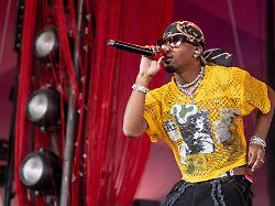 singer d4vd david anthony burke during the coachella music festival at empire polo club on april 18 2025 in indio california photo by daniel deslover sipa usa