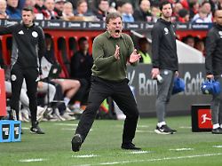trainer dieter hecking vfl wolfsburg 04 04 2026 fussball 1 bundesliga saison 2025 2026 28