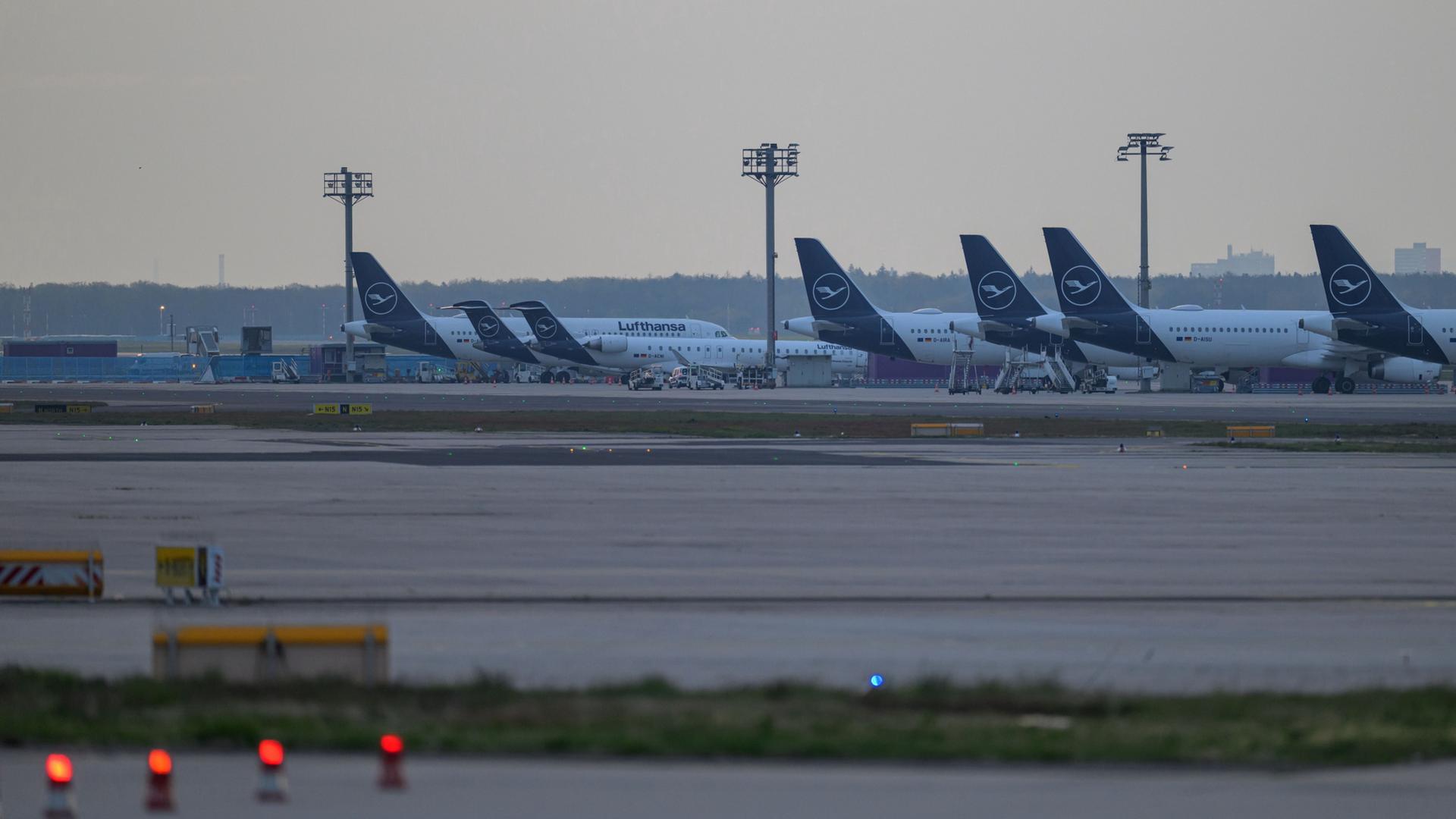 flugzeuge lufthansa 104