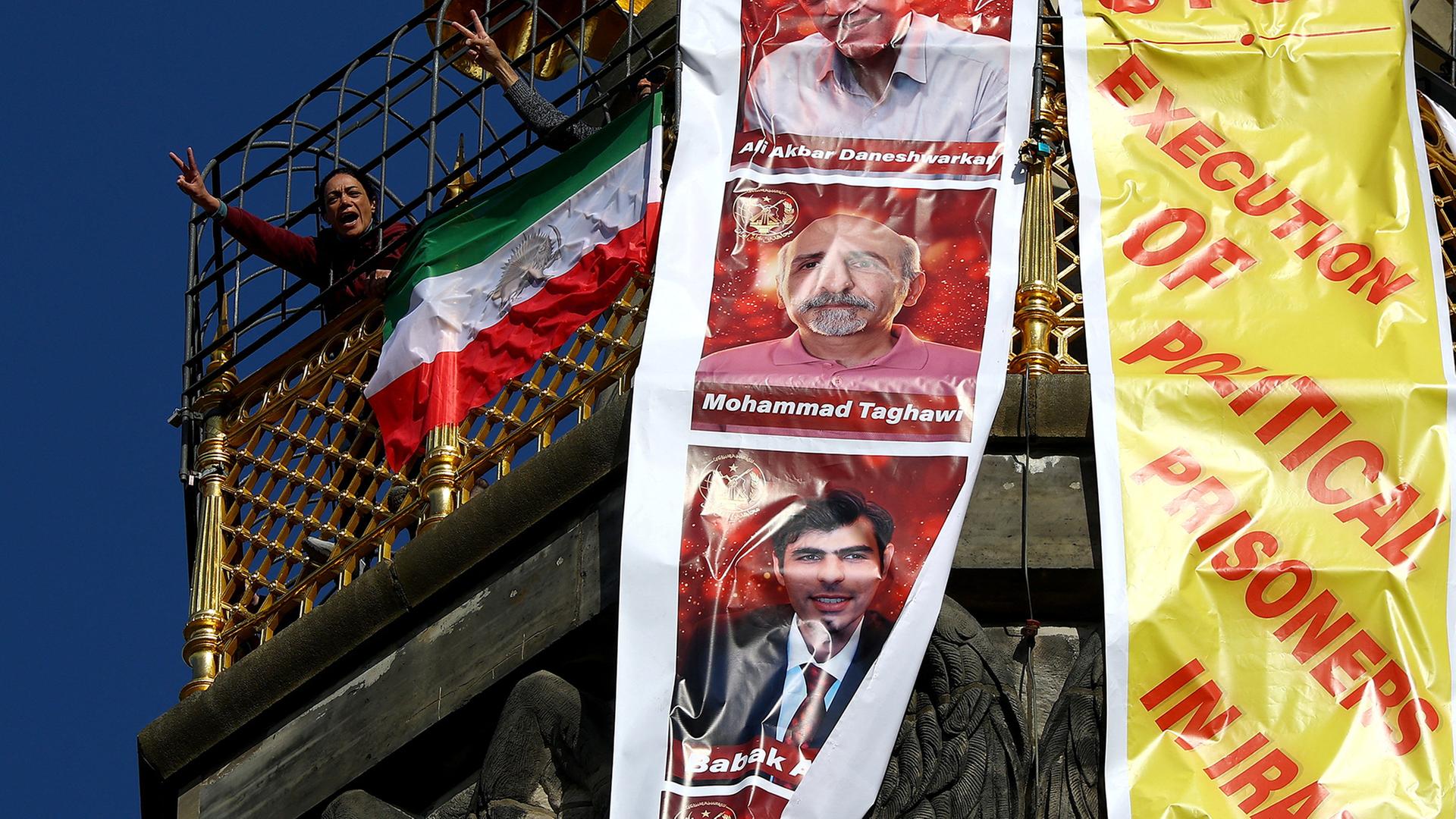 iran protest berlin 108