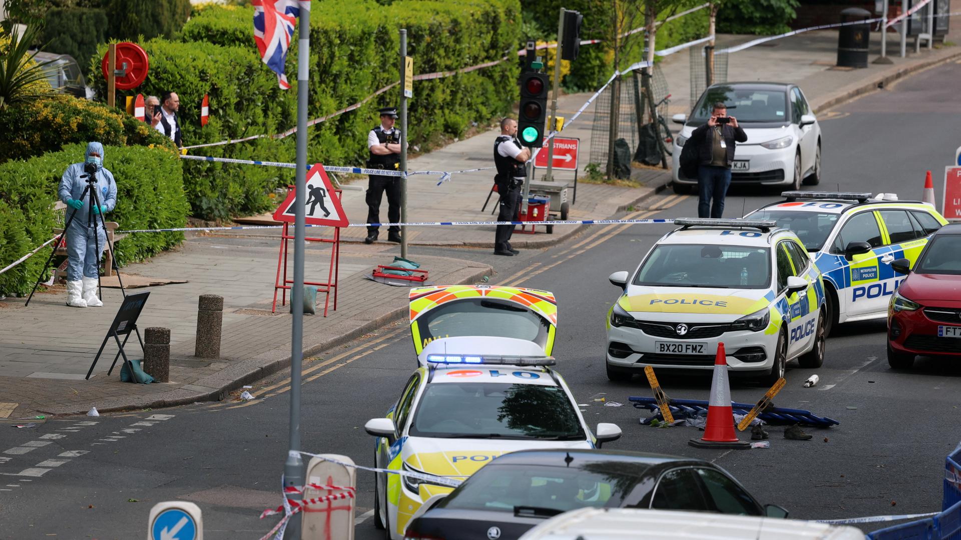 london polizei strasse 100